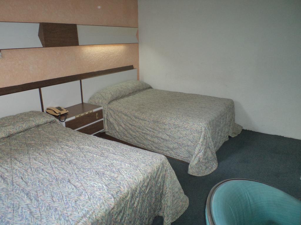 Hotel Montemar メキシコシティ 部屋 写真